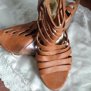Dollhouse Heel Sandal
